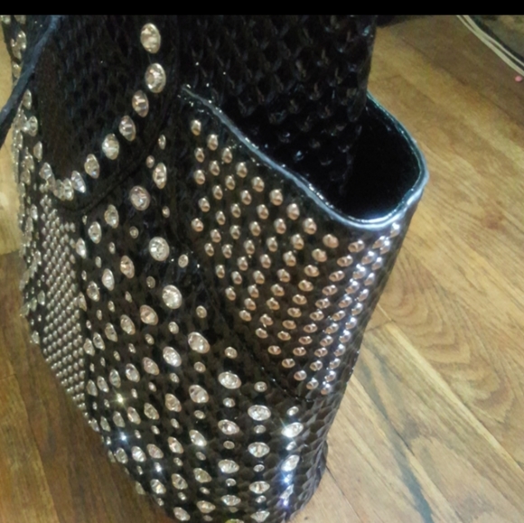 Handbag - Picture 10 of 15